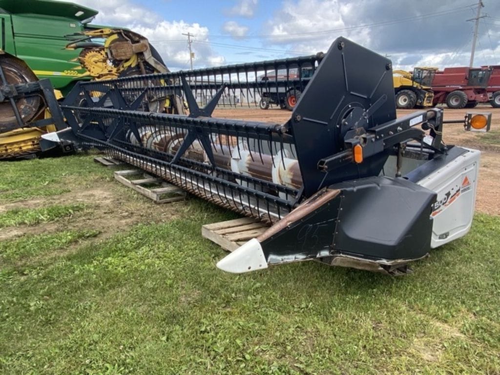AGCO 500 Equipment Image0