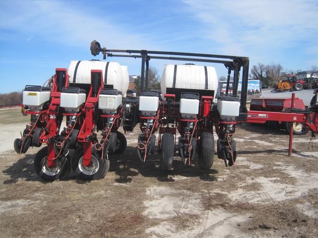 Image of White 8180 equipment image 2