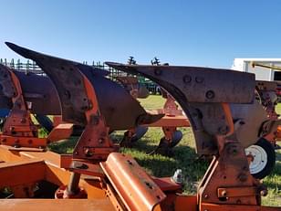 Main image Allis Chalmers 900 4