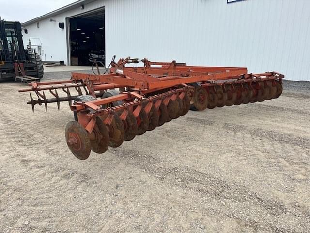 Image of Allis Chalmers 2300 equipment image 4