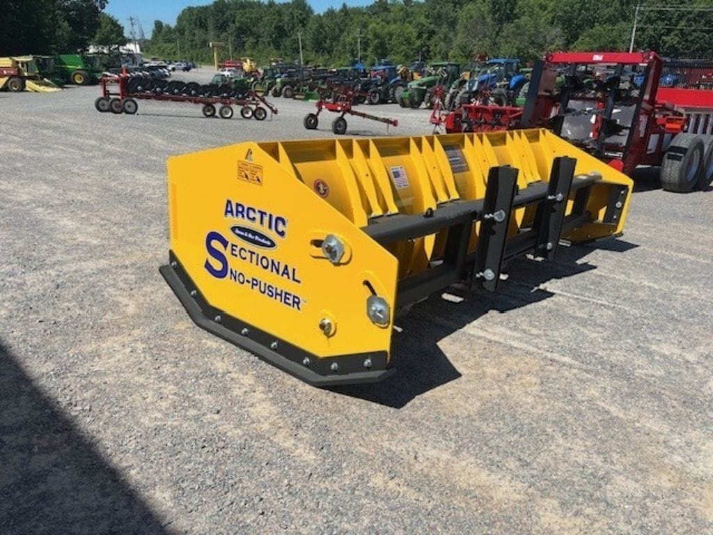 2025 Arctic HD-14 Equipment Image0