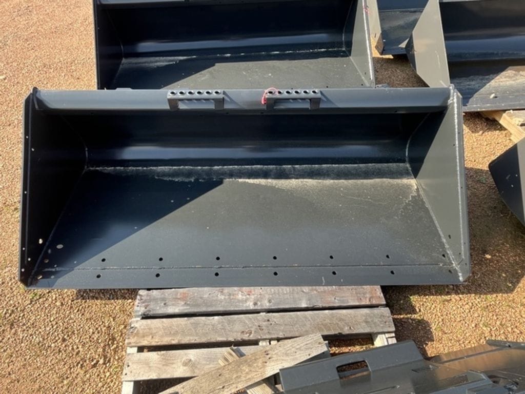 2024 Bobcat 74" Low Profile Bucket Equipment Image0