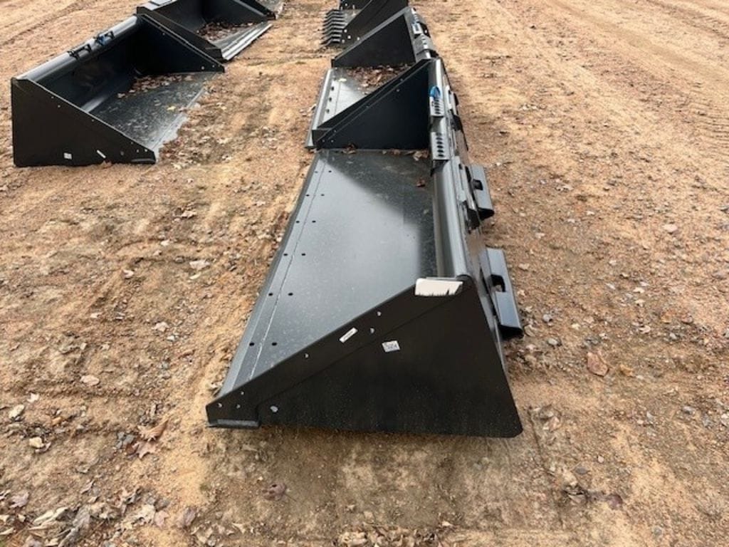 Bobcat 80" HD Bucket Equipment Image0