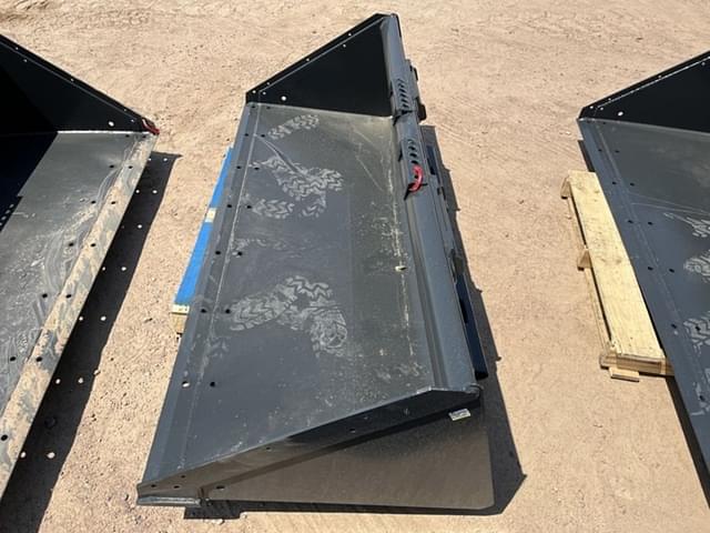 Image of Bobcat 80" Low Profile Bucket equipment image 1