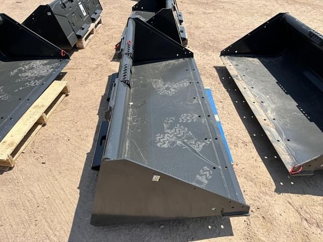 Image of Bobcat 80" Low Profile Bucket equipment image 2
