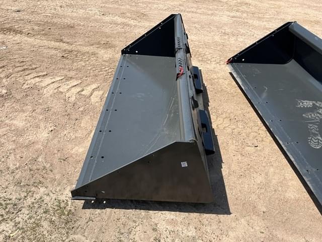 Image of Bobcat 80" Low Profile Bucket equipment image 3
