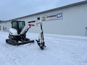 Main image Bobcat E35