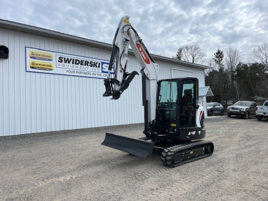 Main image Bobcat E48