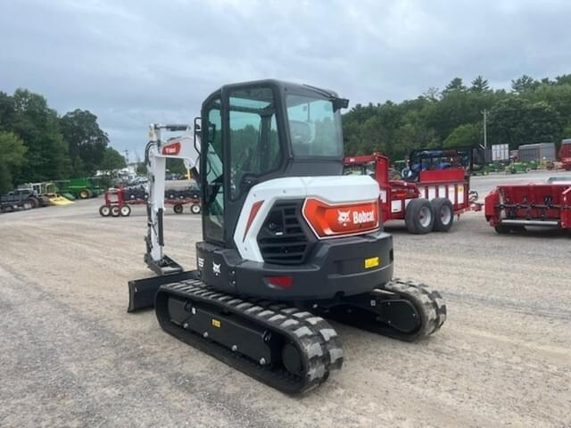 Image of Bobcat E55 equipment image 2