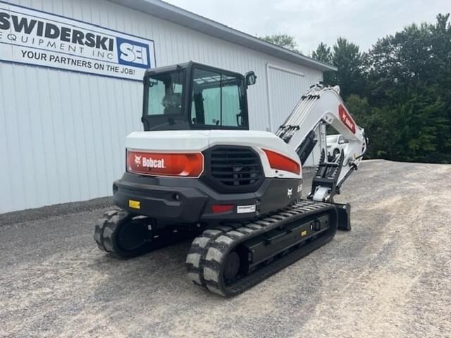 Image of Bobcat E88 equipment image 2