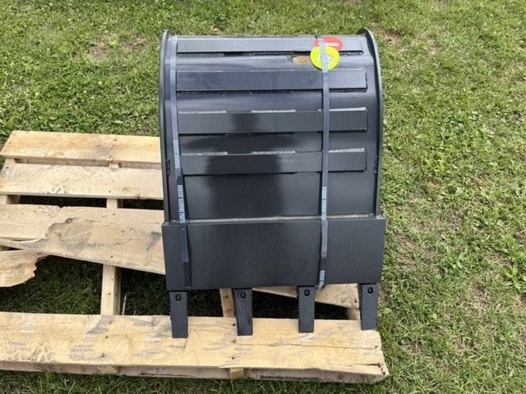 2025 Bobcat MX4-24-T Equipment Image0