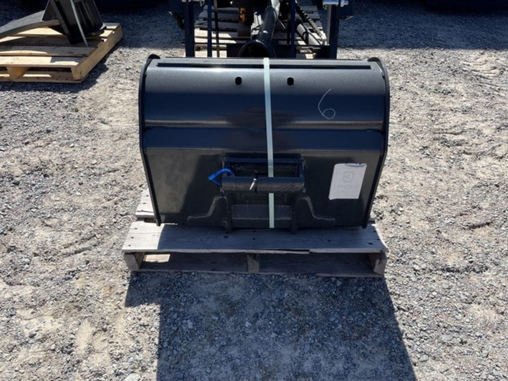 2024 Bobcat MX4-30-T Equipment Image0