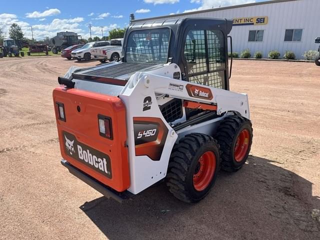 Image of Bobcat S450 equipment image 4