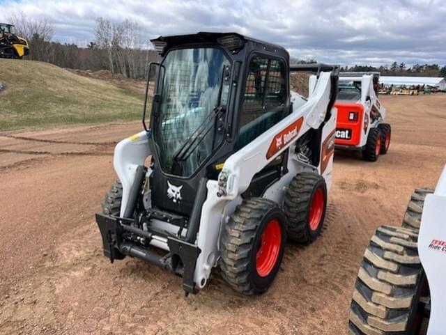 Image of Bobcat S64 equipment image 4