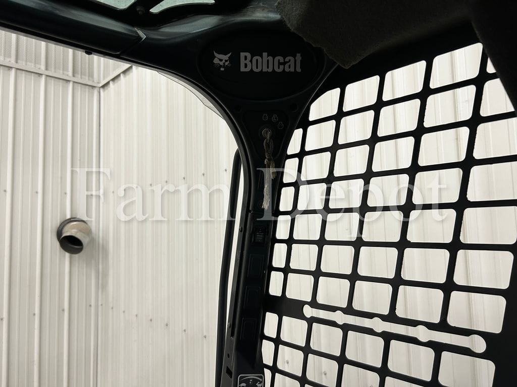 Bobcat S650 Equipment Image0