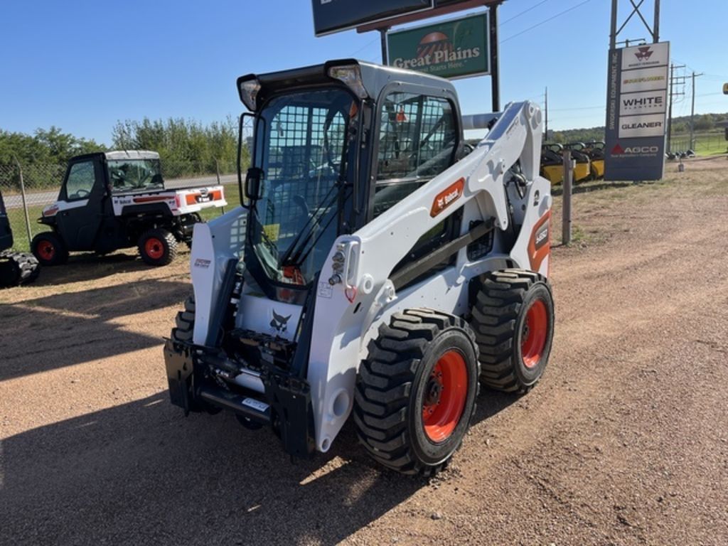 2025 Bobcat S650 Equipment Image0