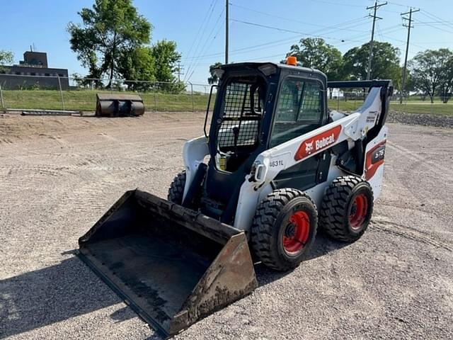 Image of Bobcat S76 equipment image 1