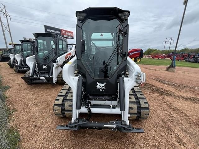 Image of Bobcat T66 equipment image 1