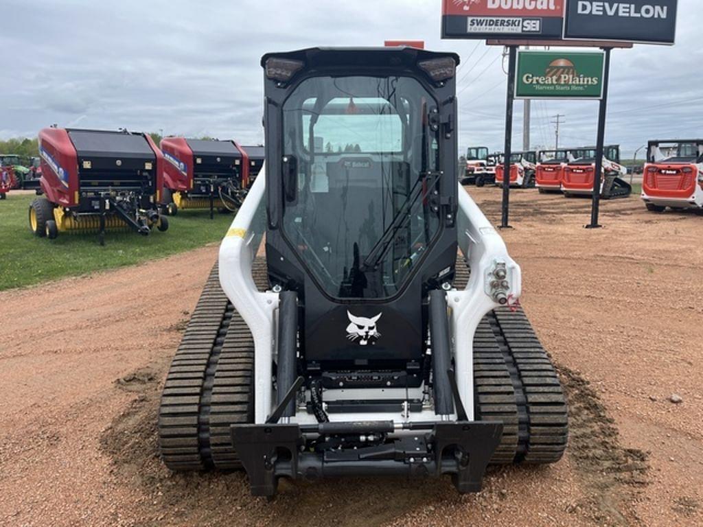 Image of Bobcat T76 Image 1