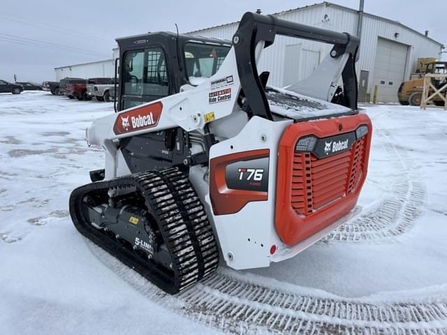 Image of Bobcat T76 equipment image 3