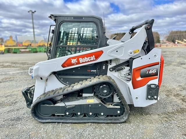 Image of Bobcat T66 equipment image 3