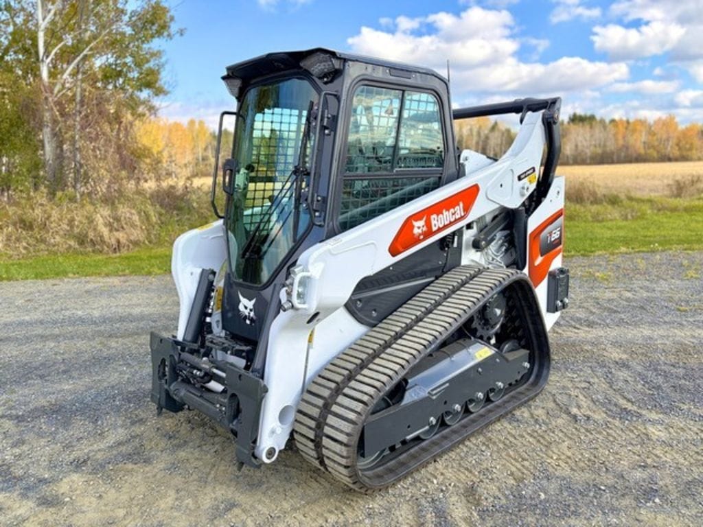 Main image Bobcat T66
