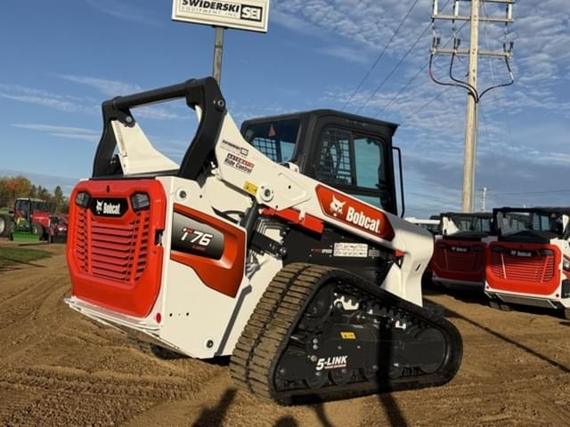 Image of Bobcat T76 equipment image 4