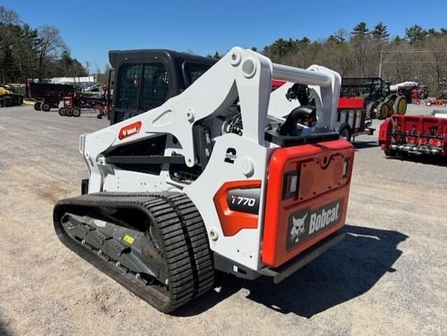 Image of Bobcat T770 equipment image 3