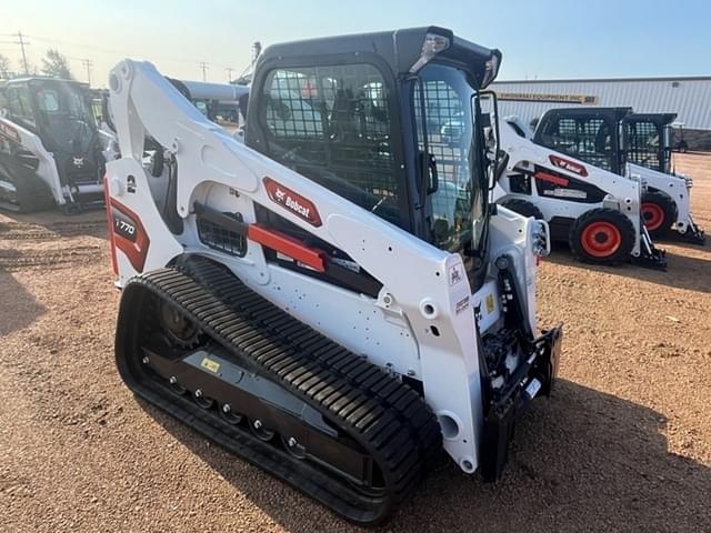 Image of Bobcat T770 equipment image 2