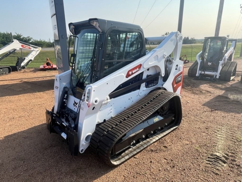 2024 Bobcat T770 Equipment Image0