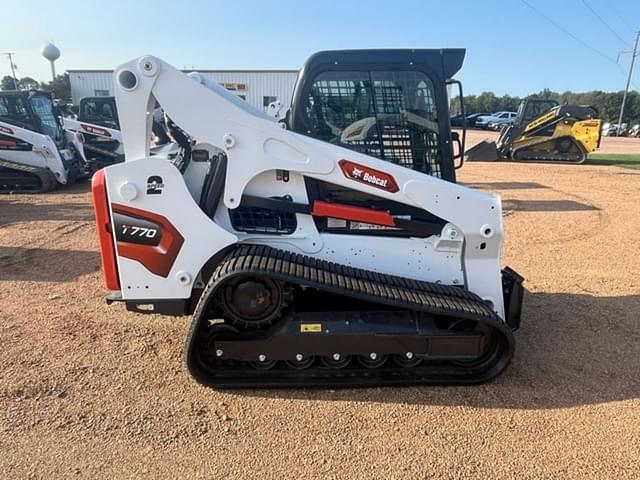 Image of Bobcat T770 equipment image 3