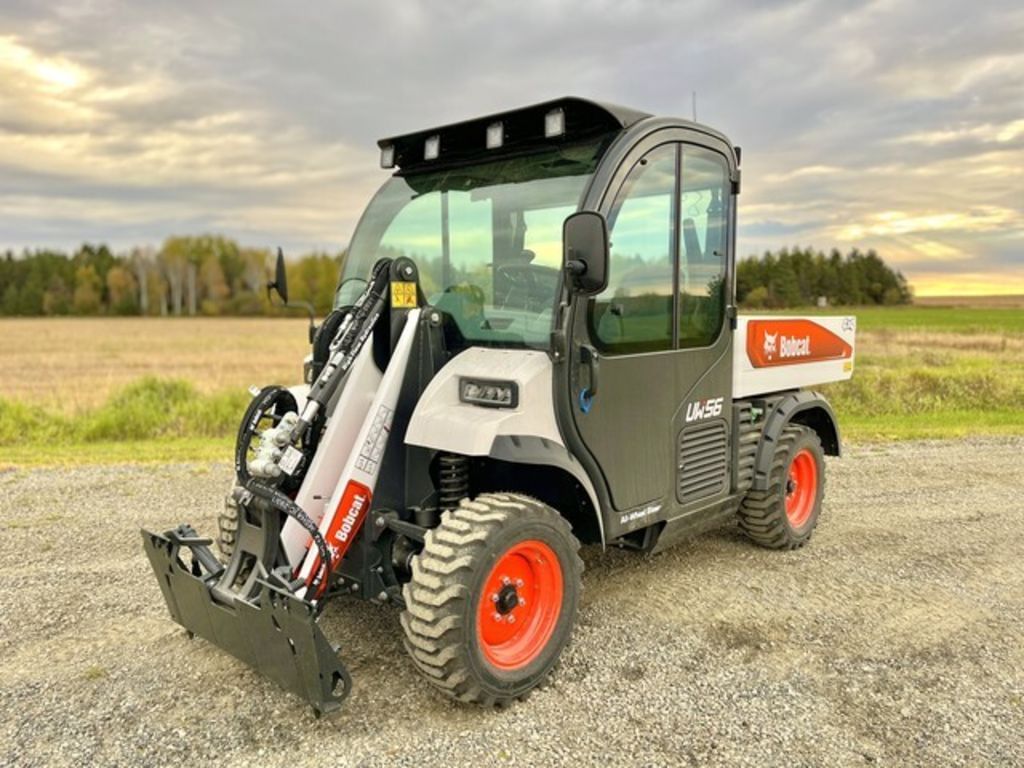 2025 Bobcat UW56 Equipment Image0