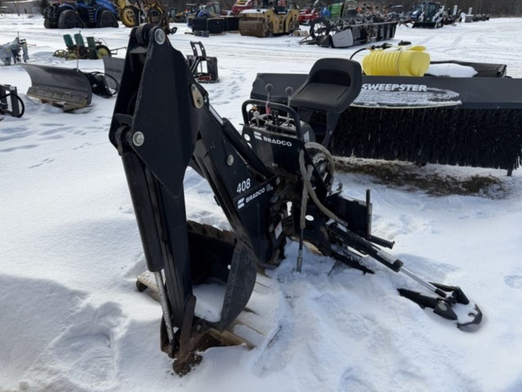 Bradco 408 Equipment Image0