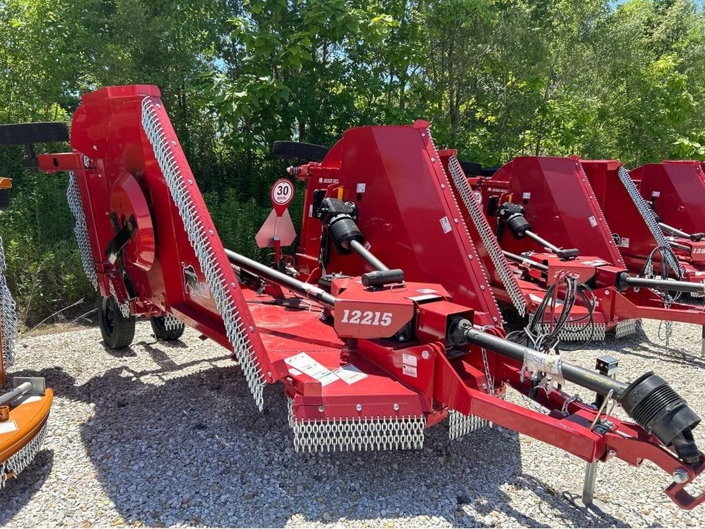 Bush Hog 2215 Equipment Image0
