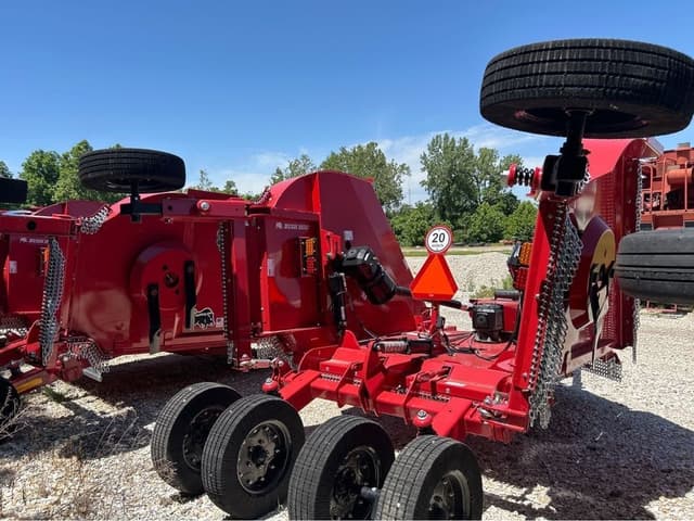 Image of Bush Hog 2215 equipment image 2