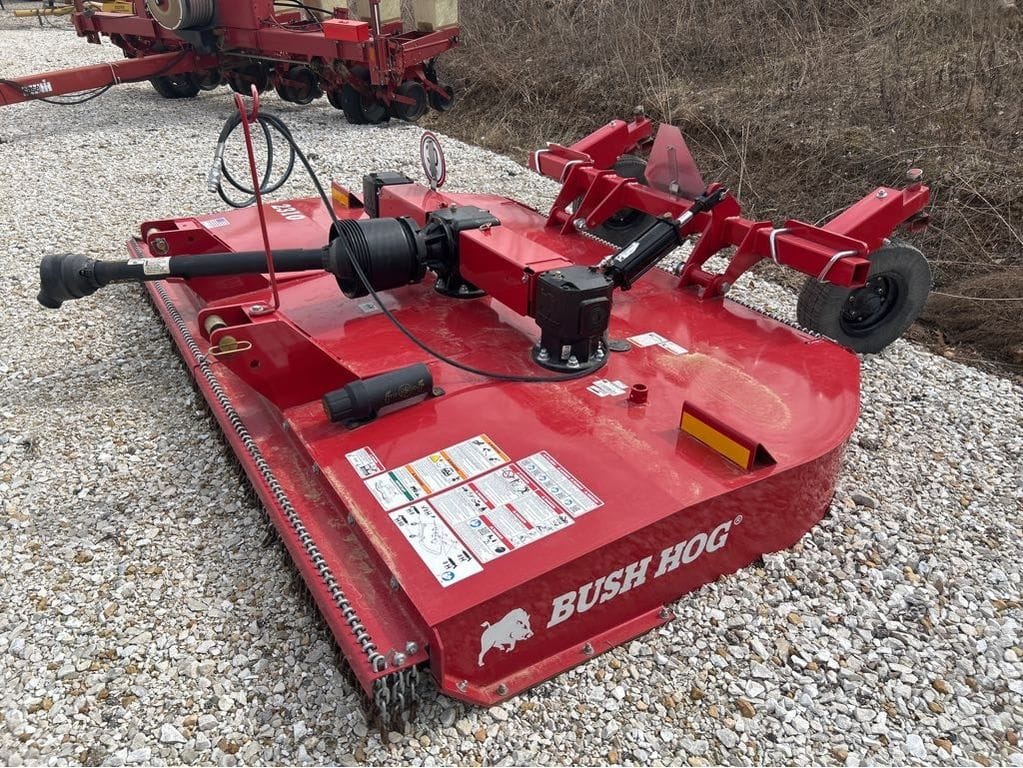 Bush Hog 2310 Equipment Image0