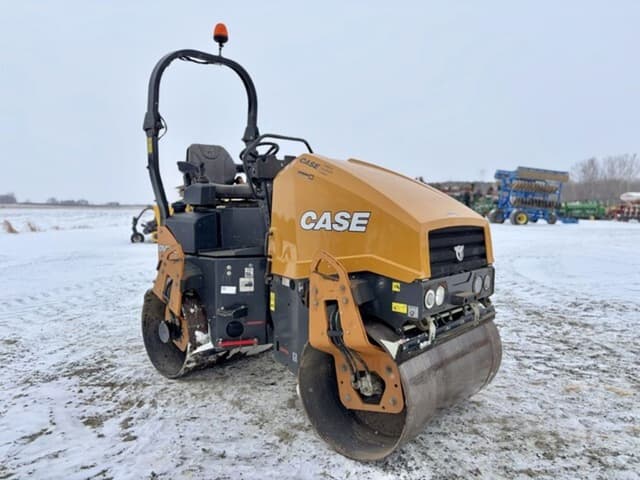 Image of Case DV26E equipment image 1