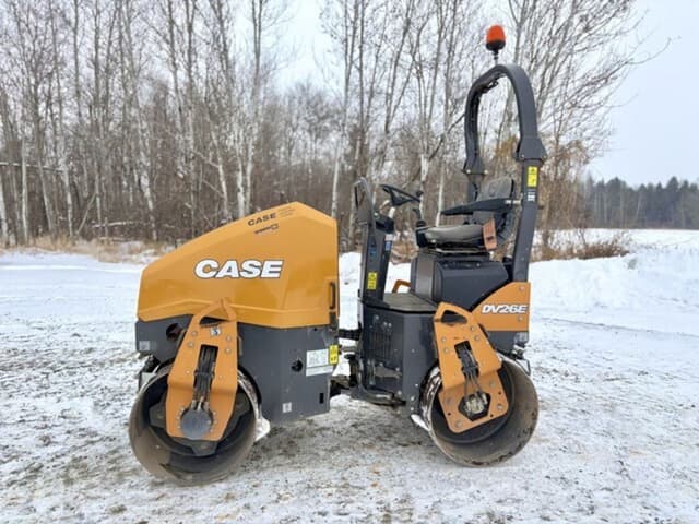 Image of Case DV26E equipment image 2