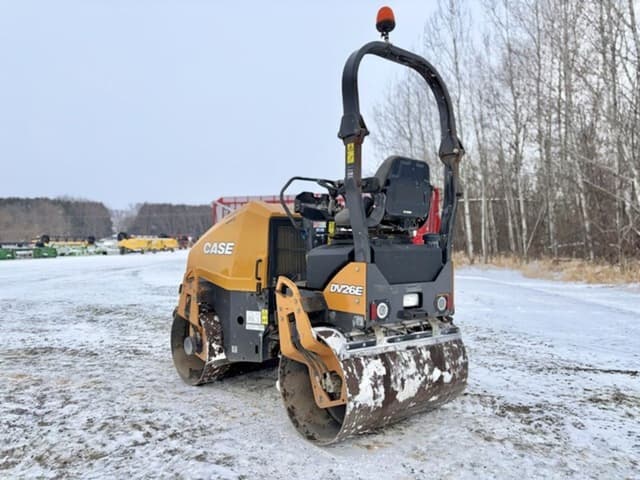 Image of Case DV26E equipment image 4