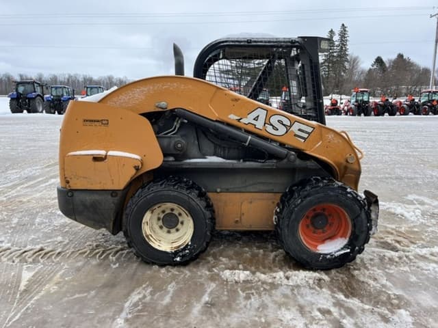 Image of Case SV340 equipment image 4