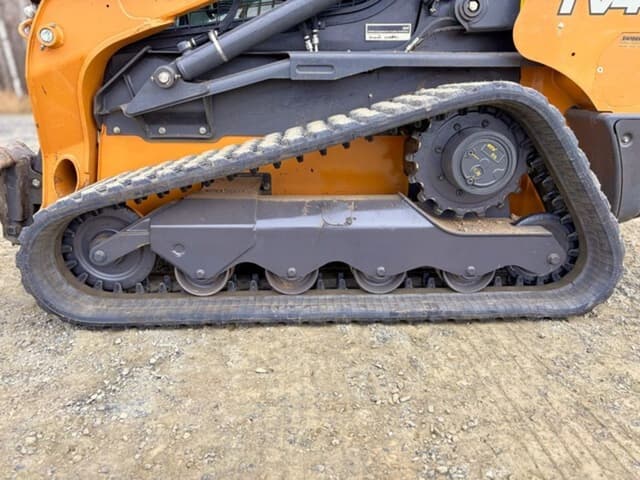 Image of Case TV450B equipment image 4