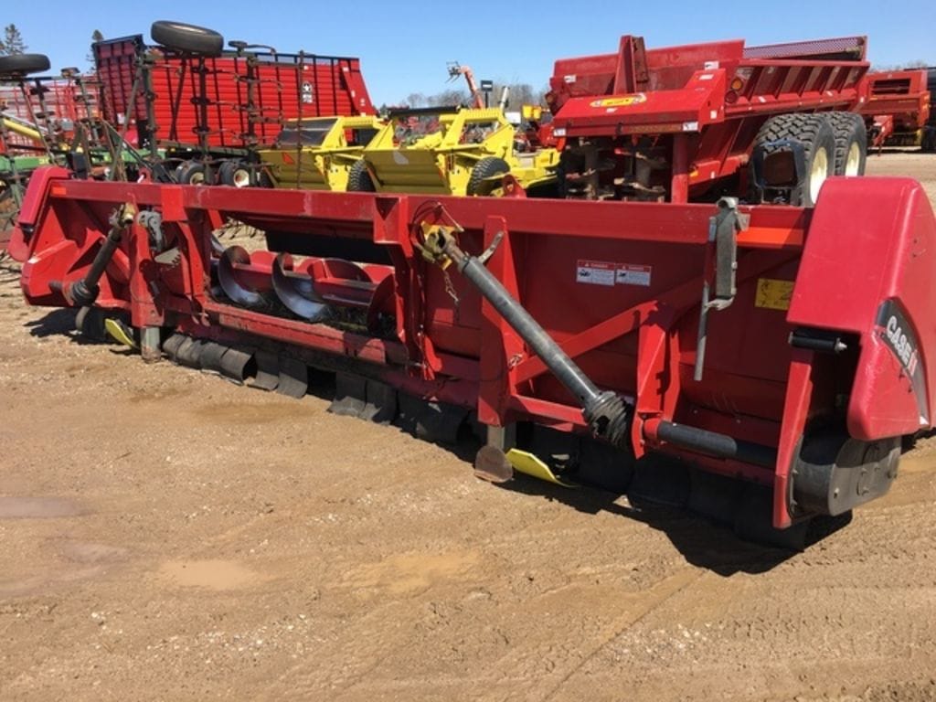Case IH 2608 Equipment Image0
