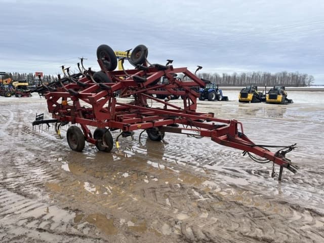 Image of Case IH 4300 equipment image 3