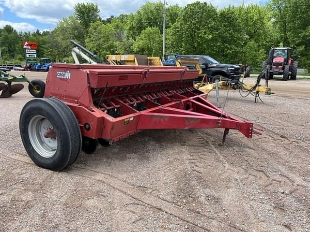 Image of Case IH 5100 equipment image 1