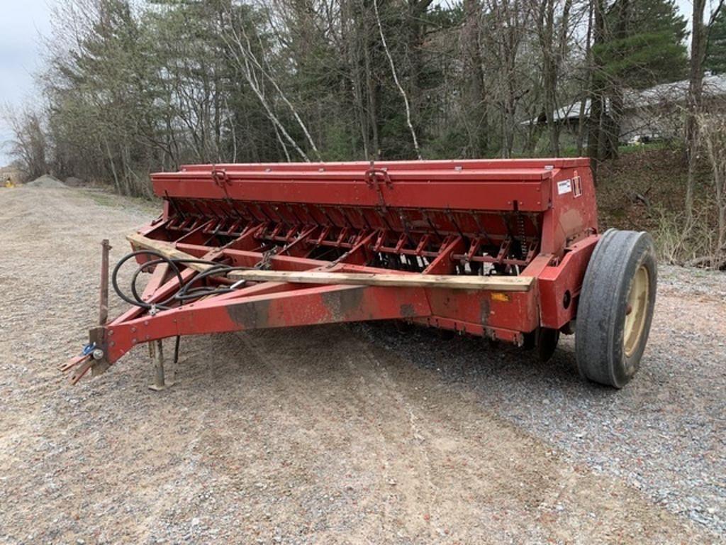 Image of Case IH 5100 Primary Image