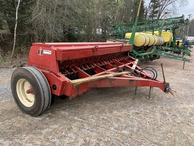 Image of Case IH 5100 equipment image 1