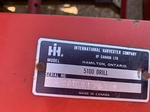 Main image International Harvester 5100 6