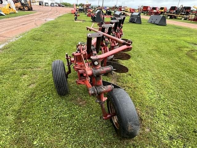 Image of Case IH 720 equipment image 2