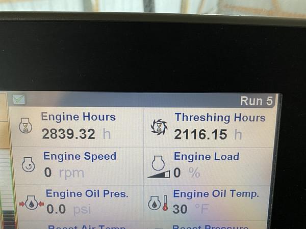 Image of Case IH 8010 equipment image 3