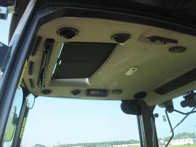 Image of Case IH Farmall 75A equipment image 2